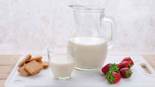 喜歡喝牛奶的你，這4點(diǎn)注意到了嗎？「健康食品信息服務(wù)網(wǎng)」特別提醒